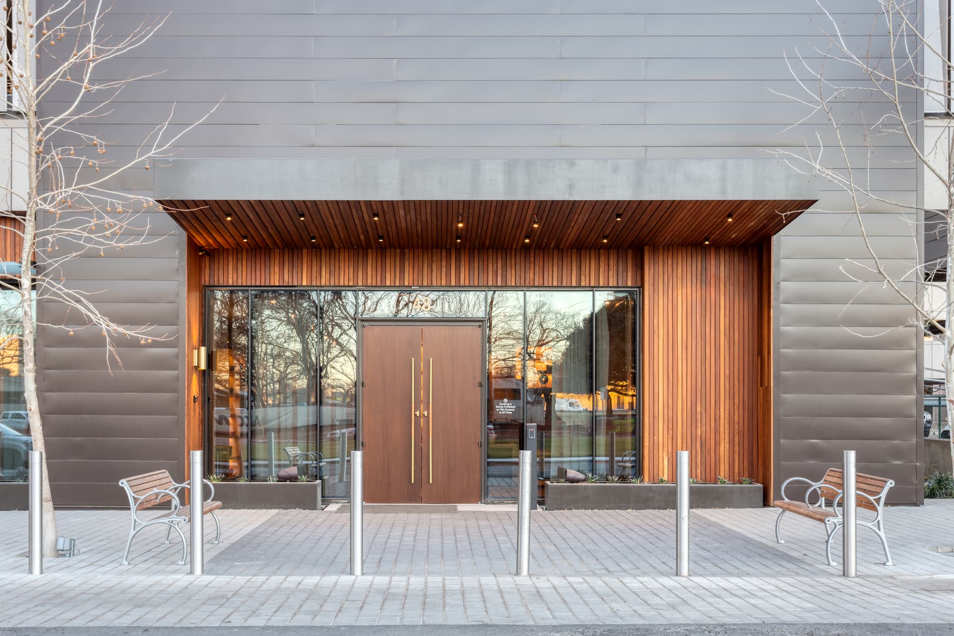 Cedar Door - Image 12