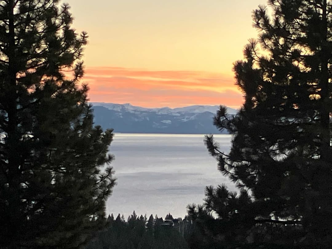 Cozy Mountain Escape - Image 25