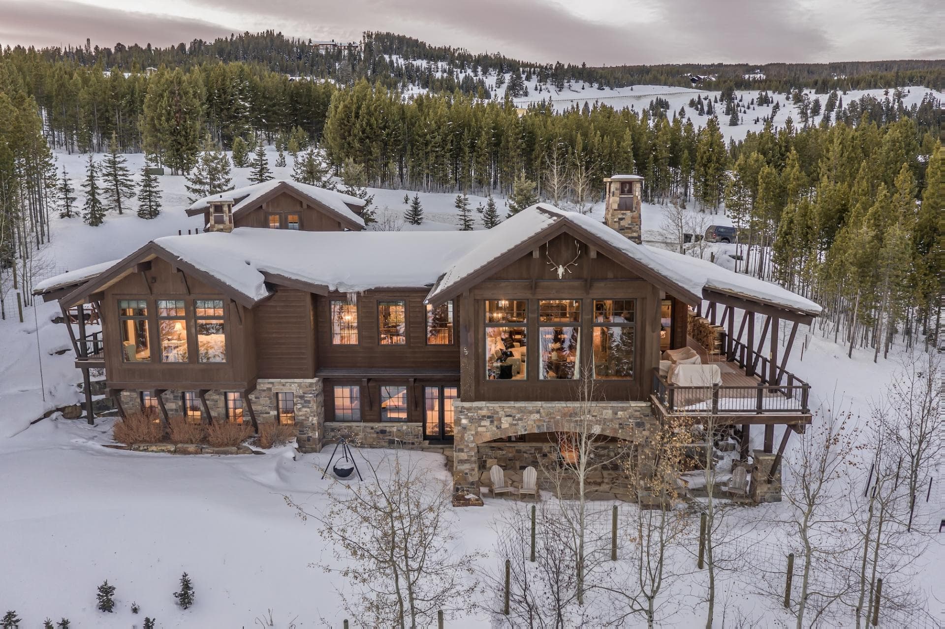 Last Best Chalet - Image 101