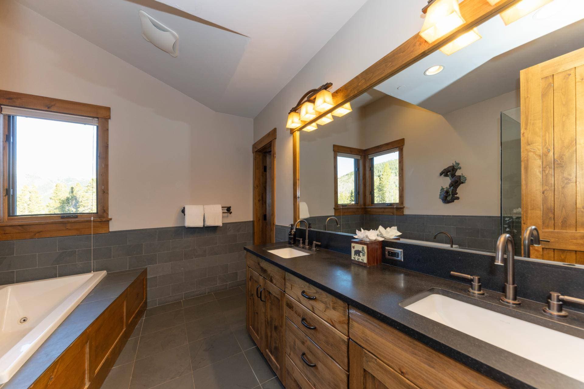 Lewis Ranch House - Image 7