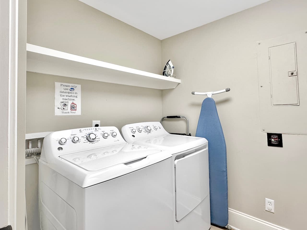 Beach Retreat - Image 76