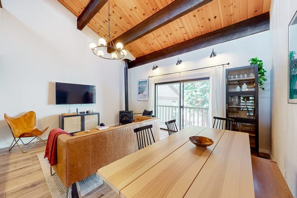 Modern Lake Tahoe Sanctuary - Image 2