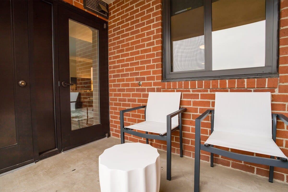 Phoenix Residence - Image 32