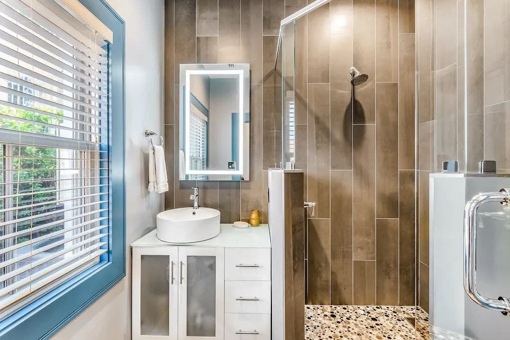 Tropical Vibes - Image 35