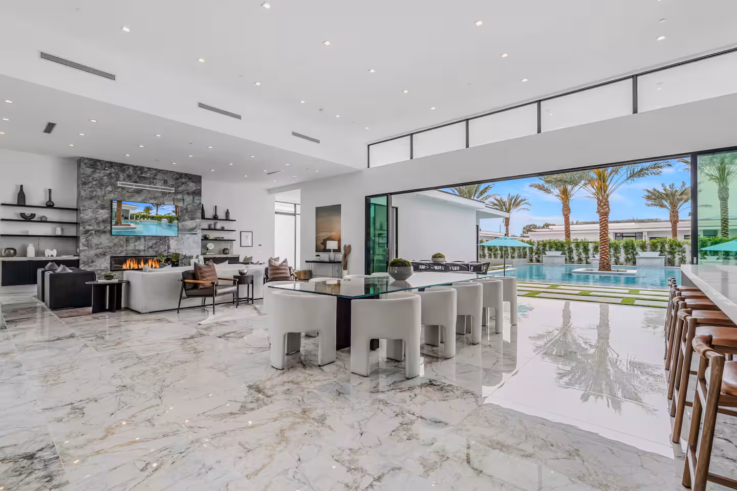 Bravo Villa #3 - Image 8