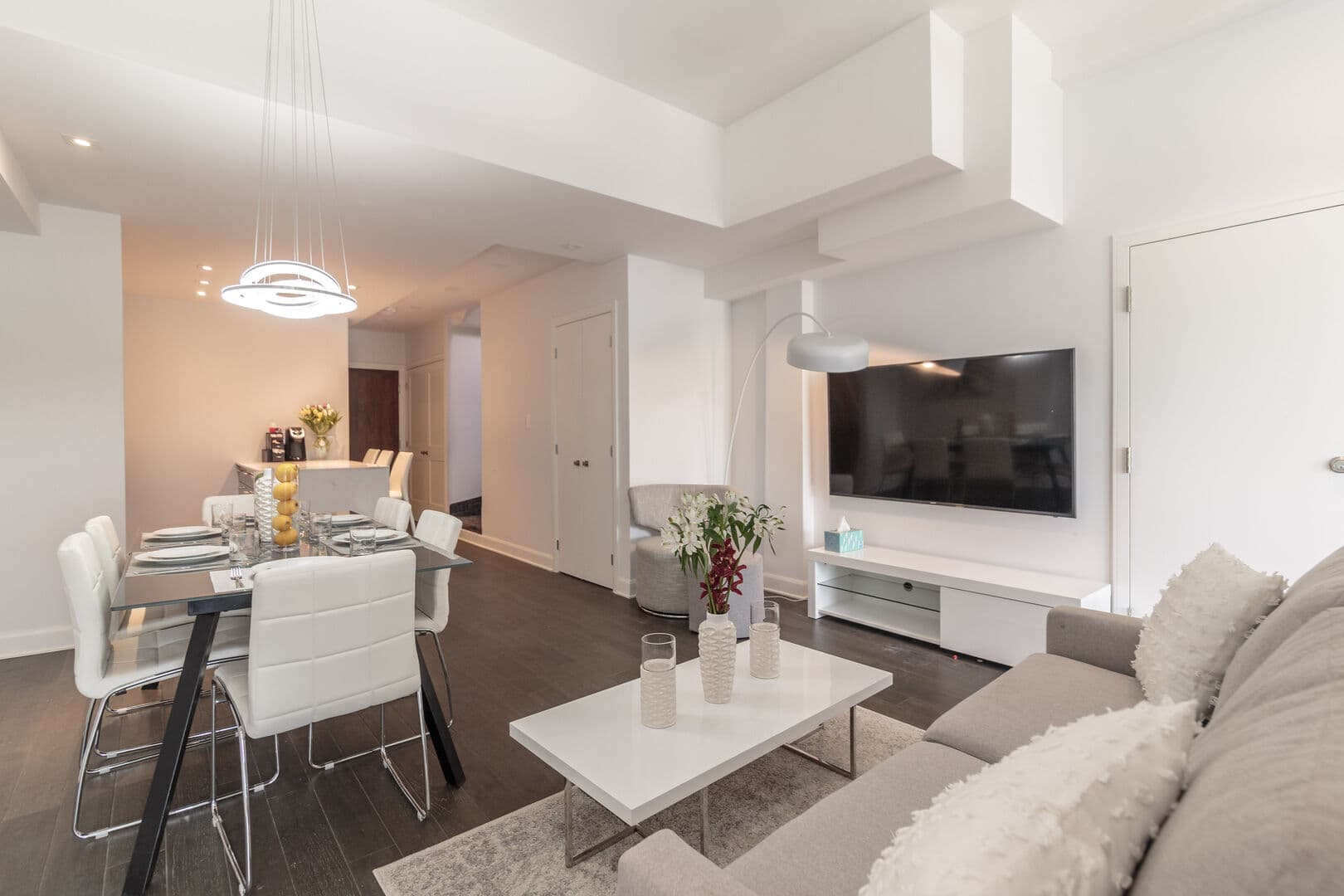 Glen House - Image 2