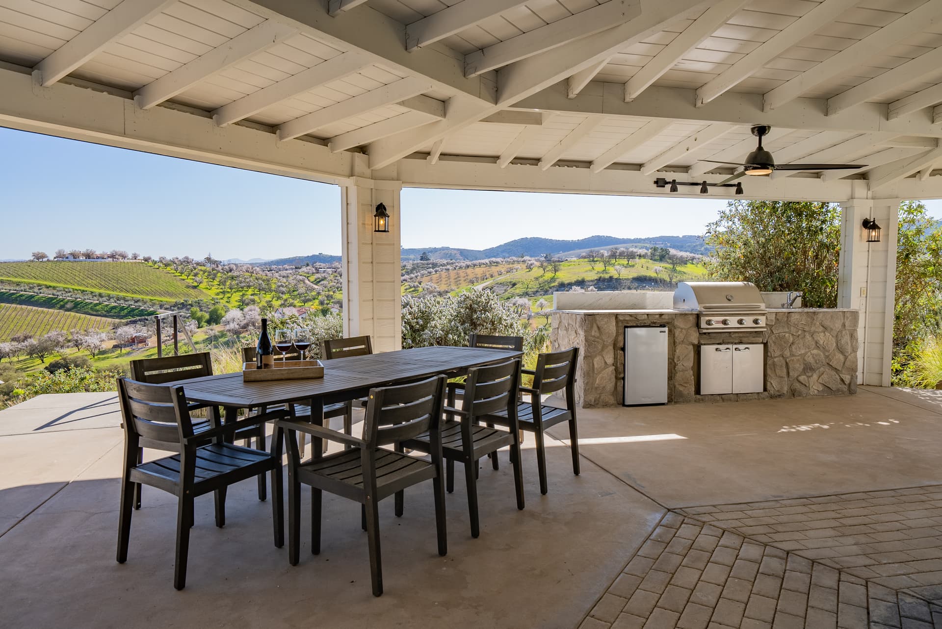 Mira Vista Manor - Image 62