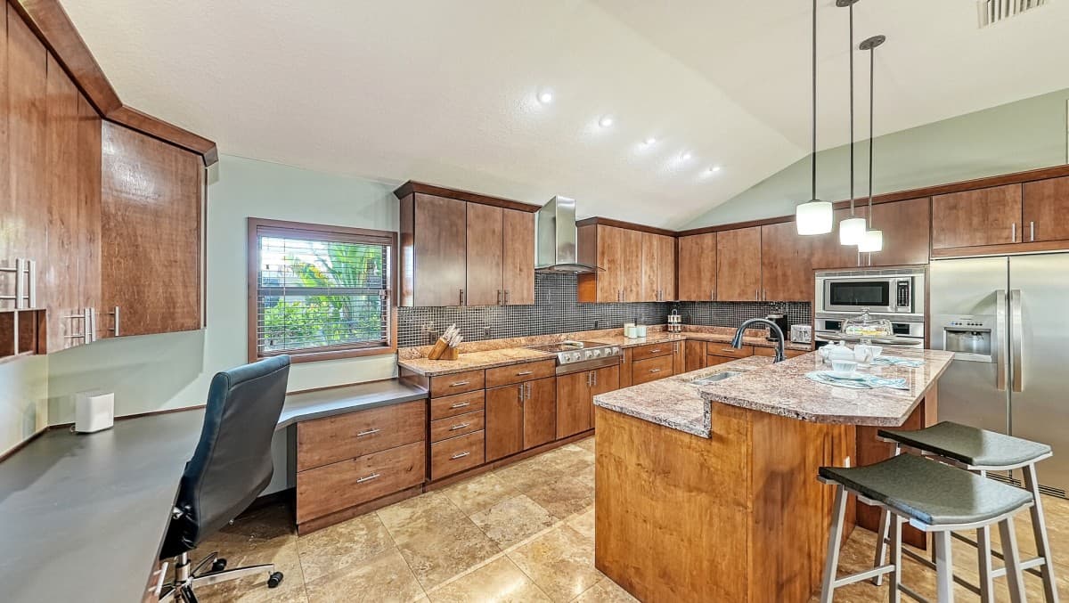 Bali Hai Home - Image 13