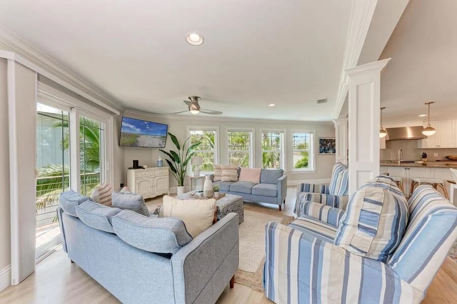 Chasing Sunsets - Image 4