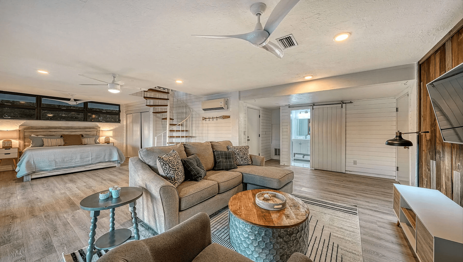 Pearl on the Bay - Image 42