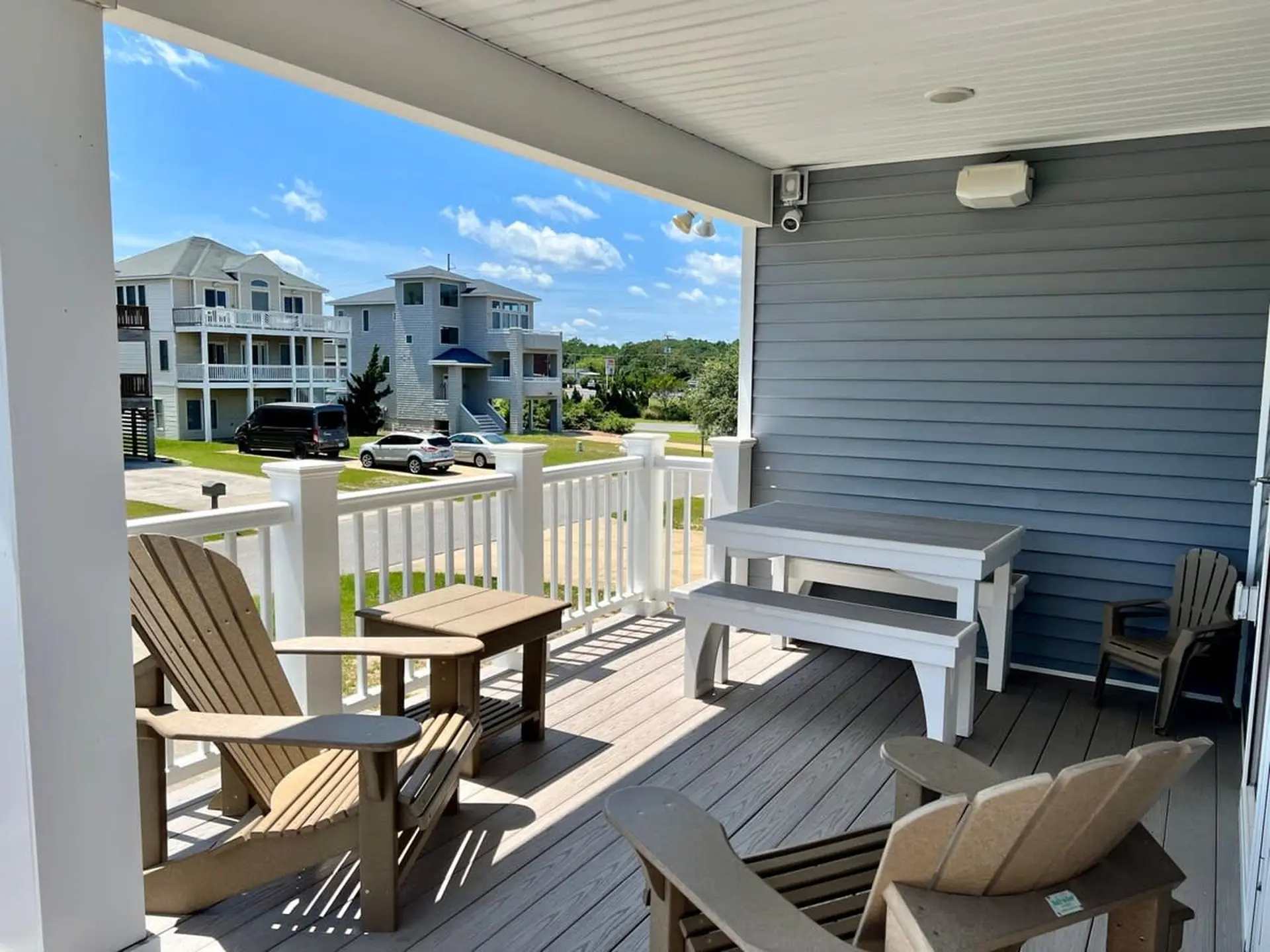 Chipwrecked - Image 3