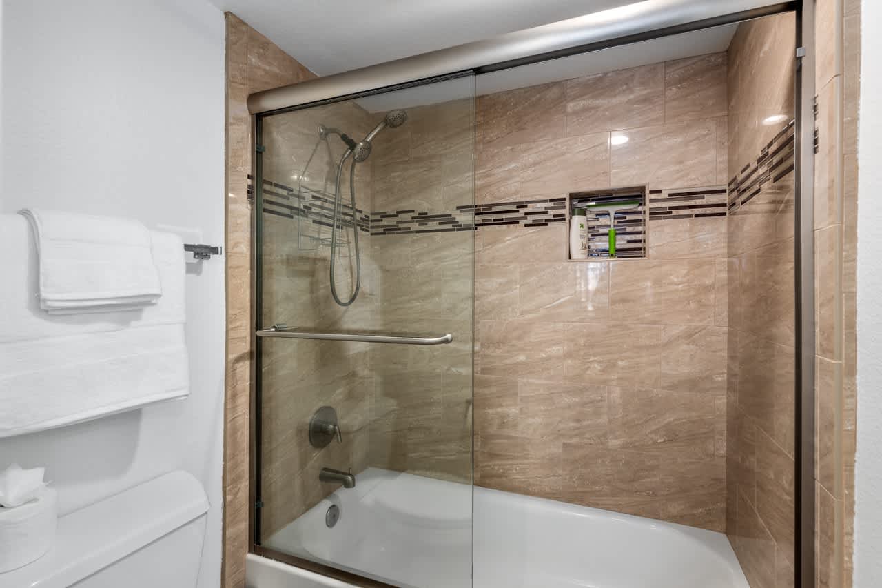 Desert Flower Condo - Image 28