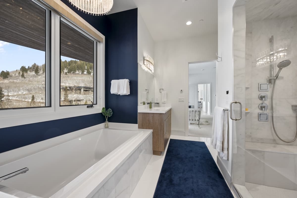 Quicksilver Haus - Image 53