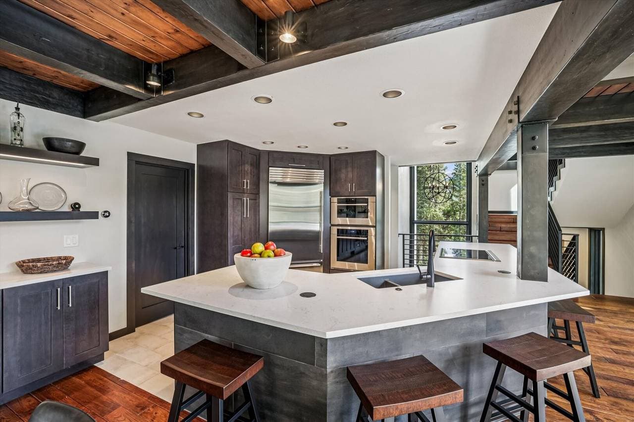 Summit Solitude Estate - Image 5