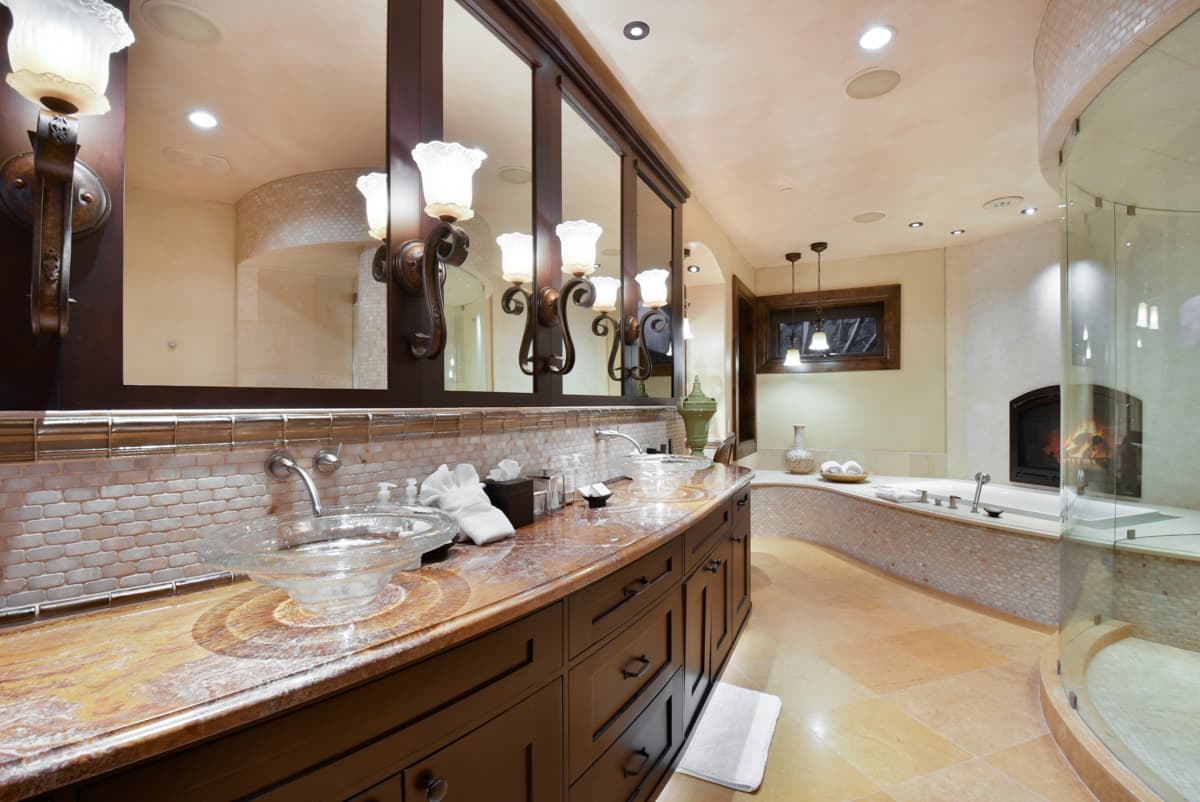 Ski Dream Home - Image 43