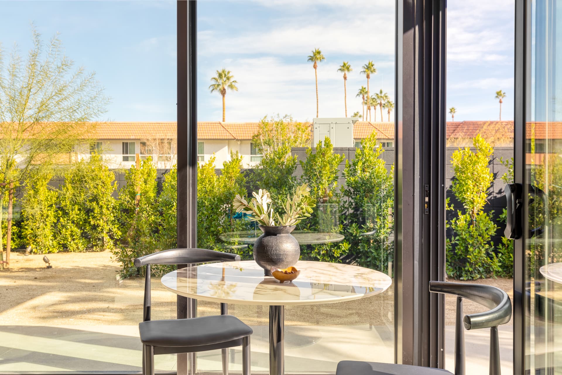 Bronze Leaf House - Image 14