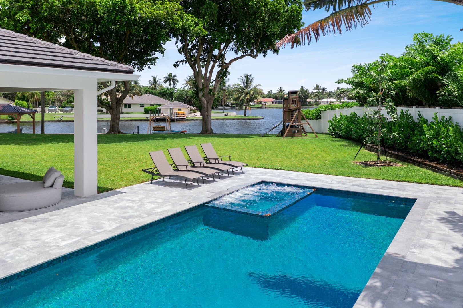 Waters Edge #906 - Image 2