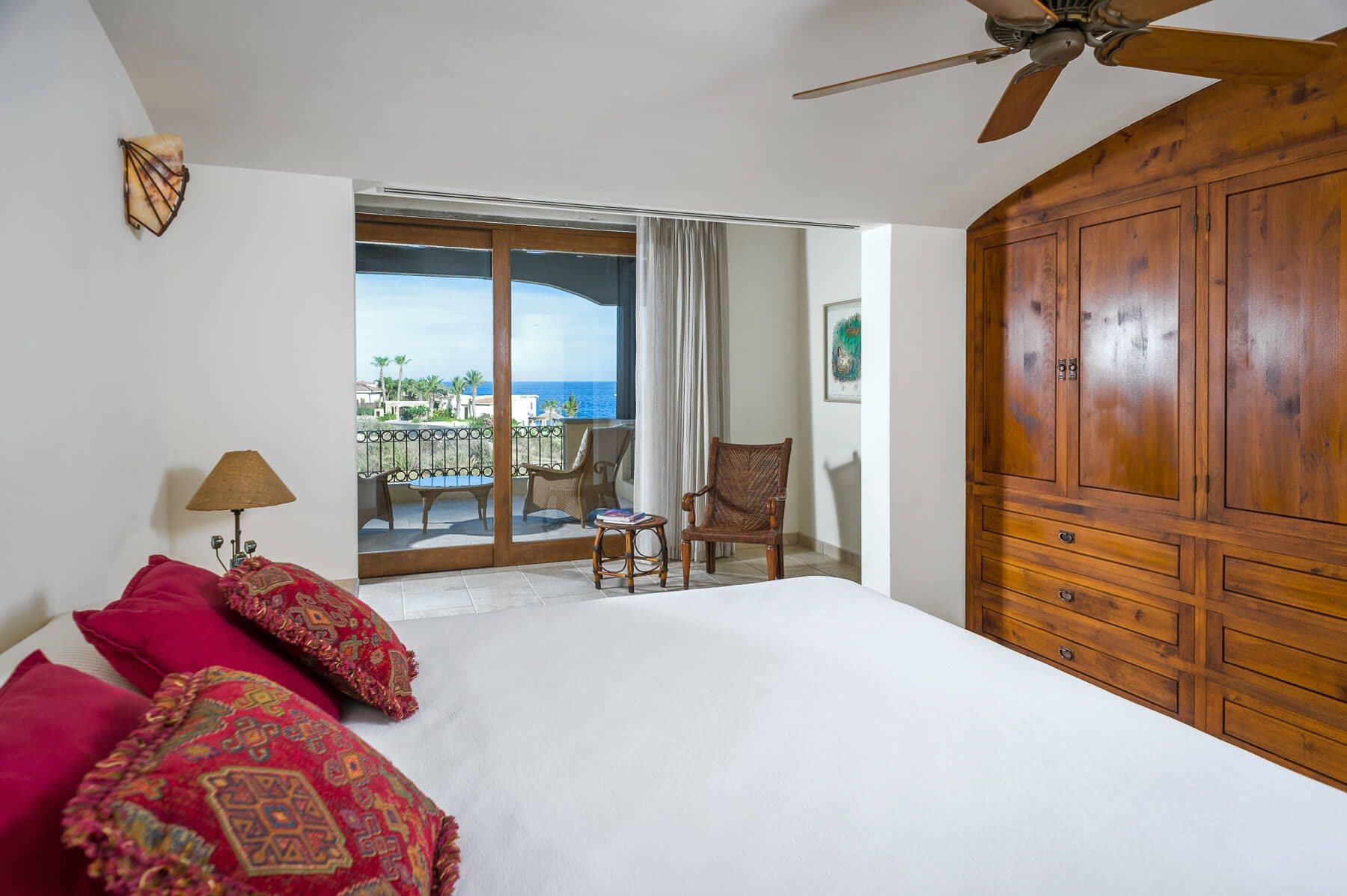 Rosa Amarilla Manor - Image 14