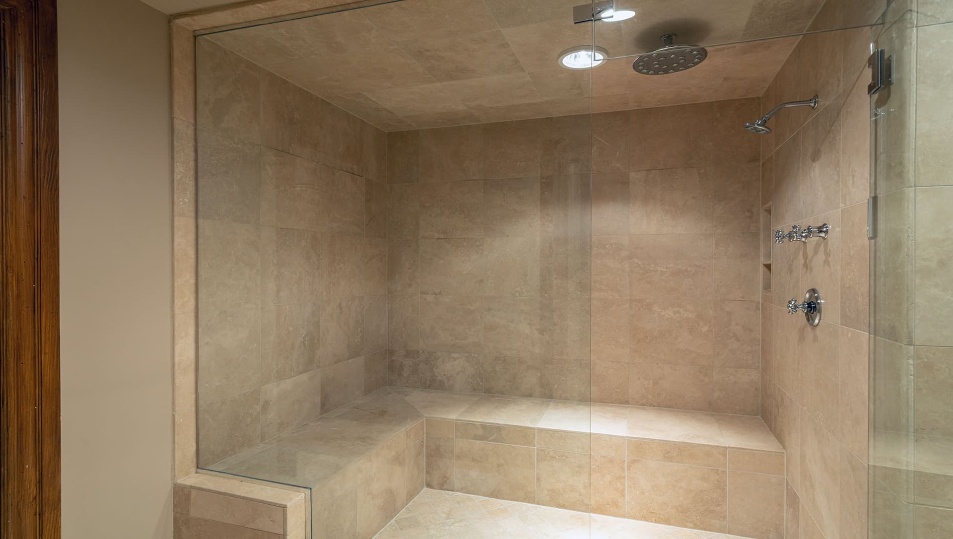 Country Club Estate - Image 43