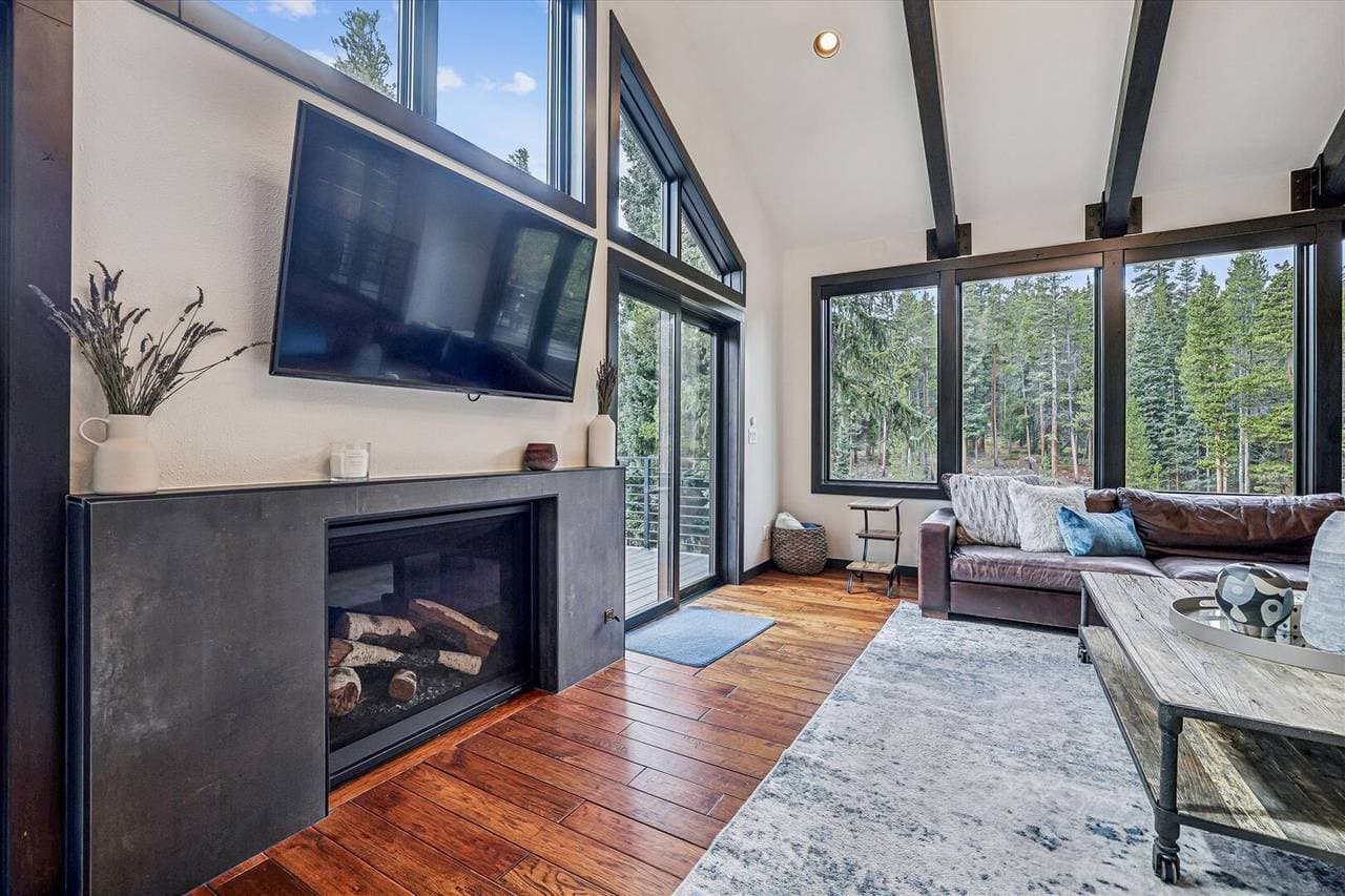 Summit Solitude Estate - Image 2