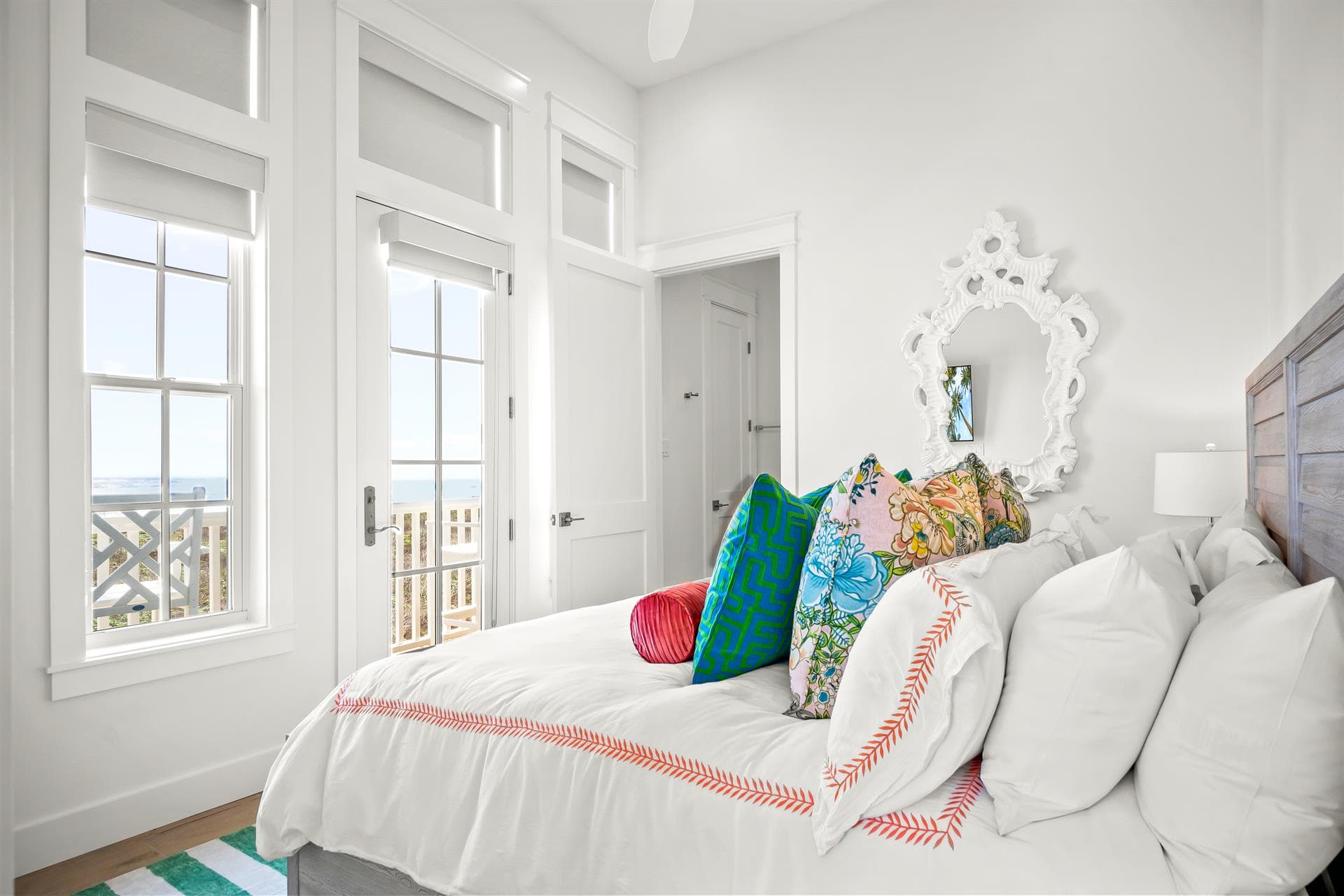 Holiday House - Image 24