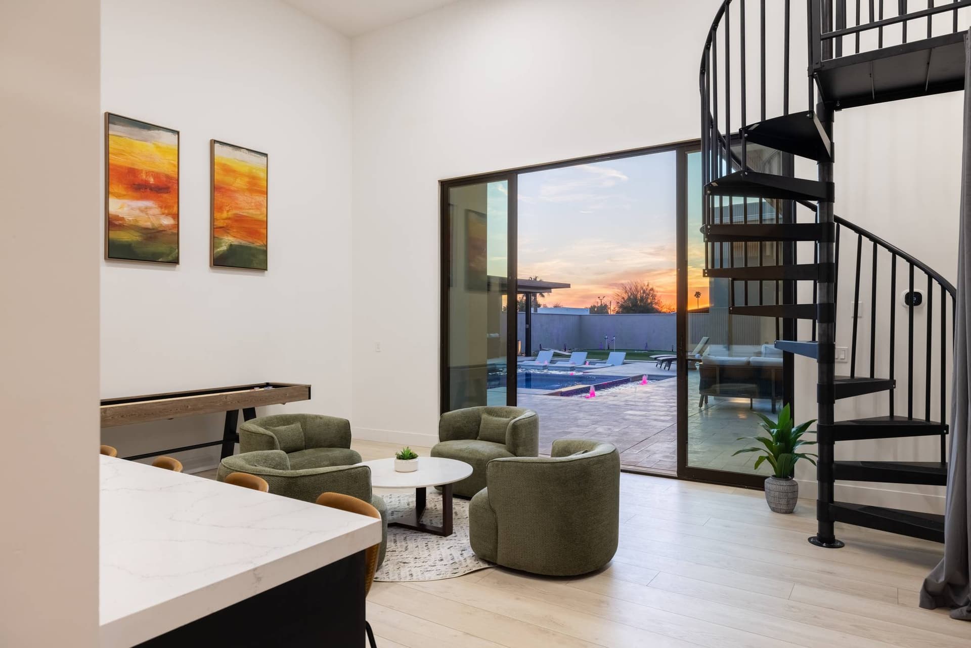 Estate on Harmony - Image 23