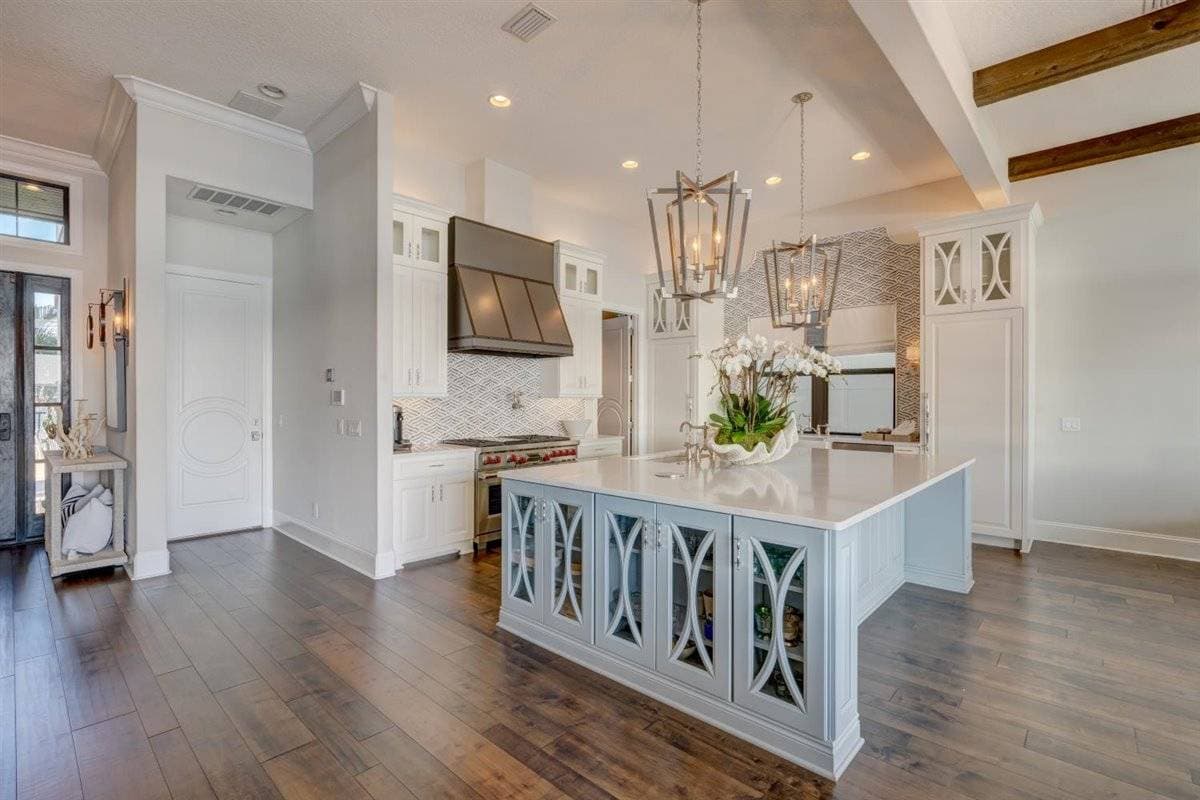 Bayside Paradise Mansion - Image 7