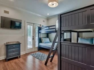 Palmetto Palms House - Image 39