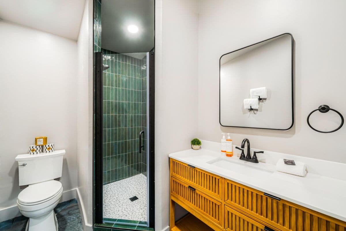 Desert Horizon - Image 53