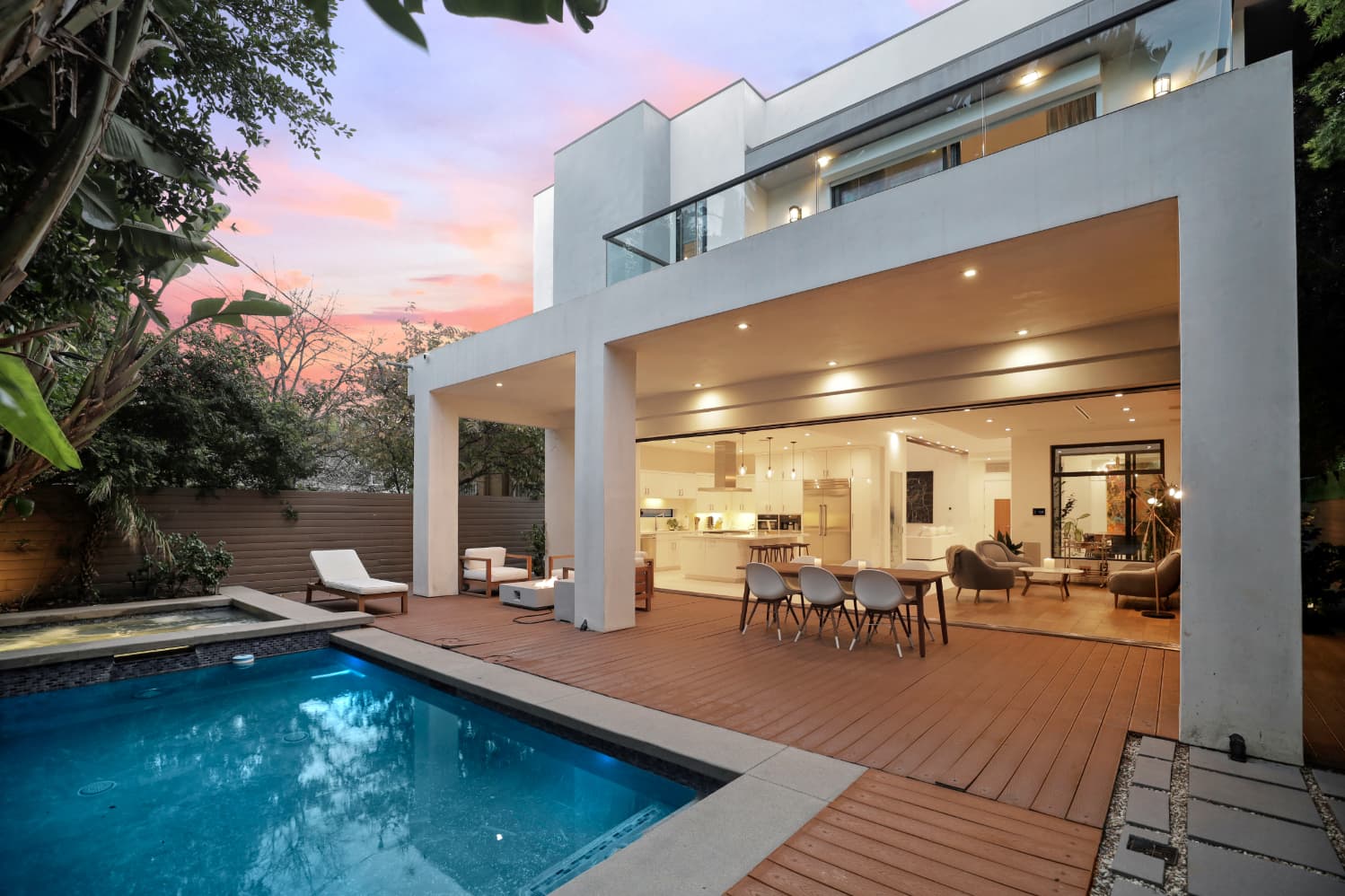 Crescent Heights - Image 2