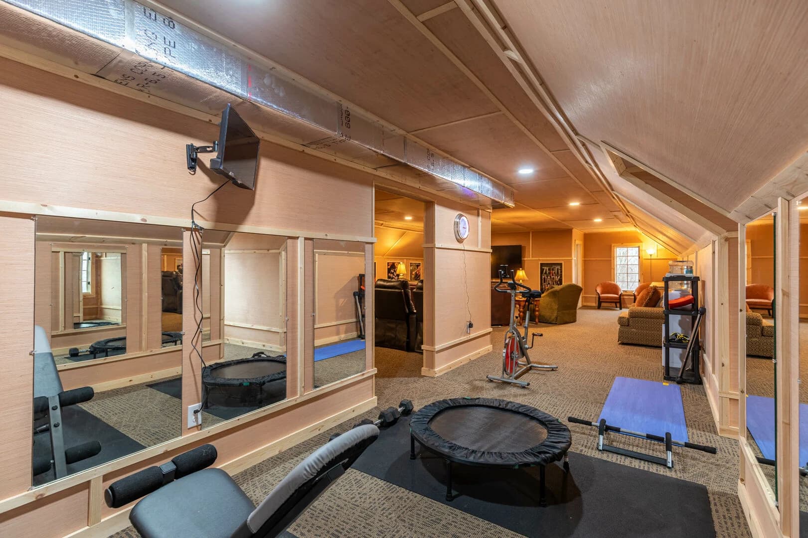 The Castle at Valle Crucis - Image 45