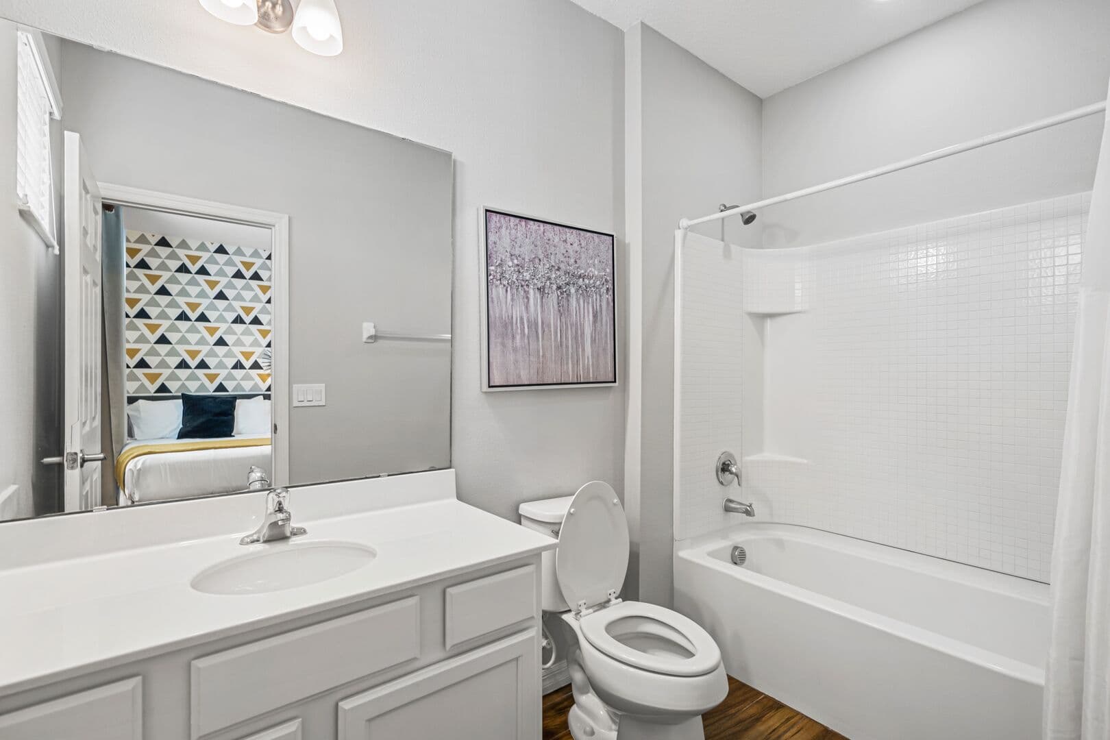 Gallery House - Image 65