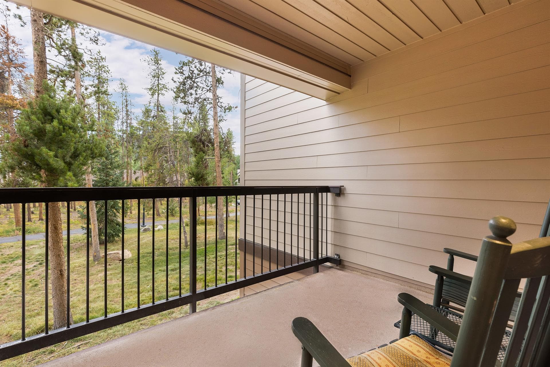 Lullaby Lodge - Image 5