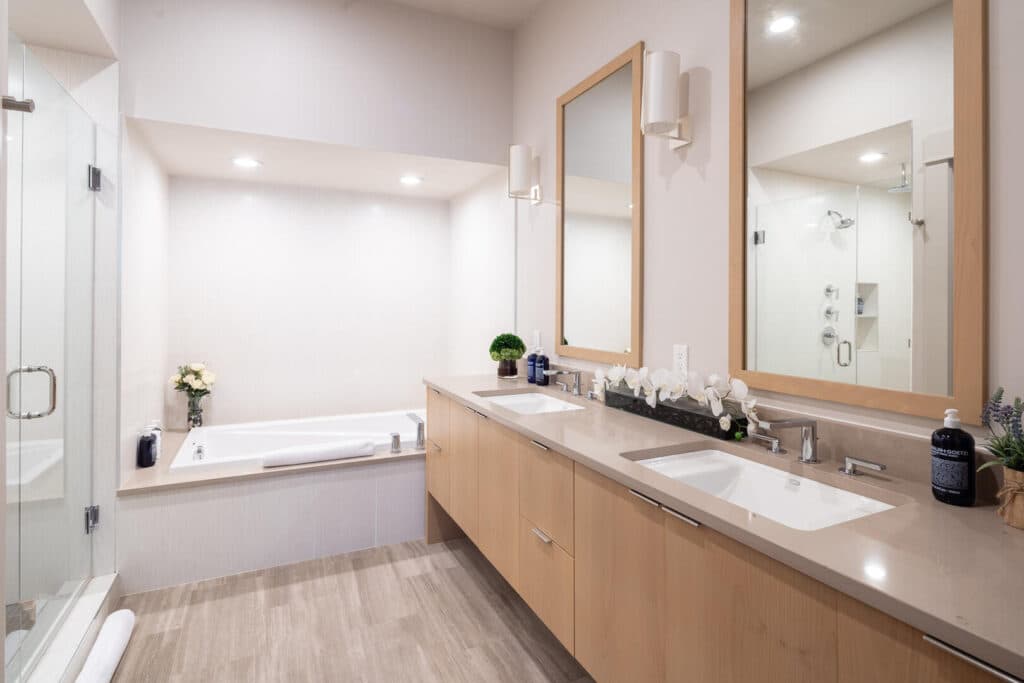 Lodgeside Pass - Image 19