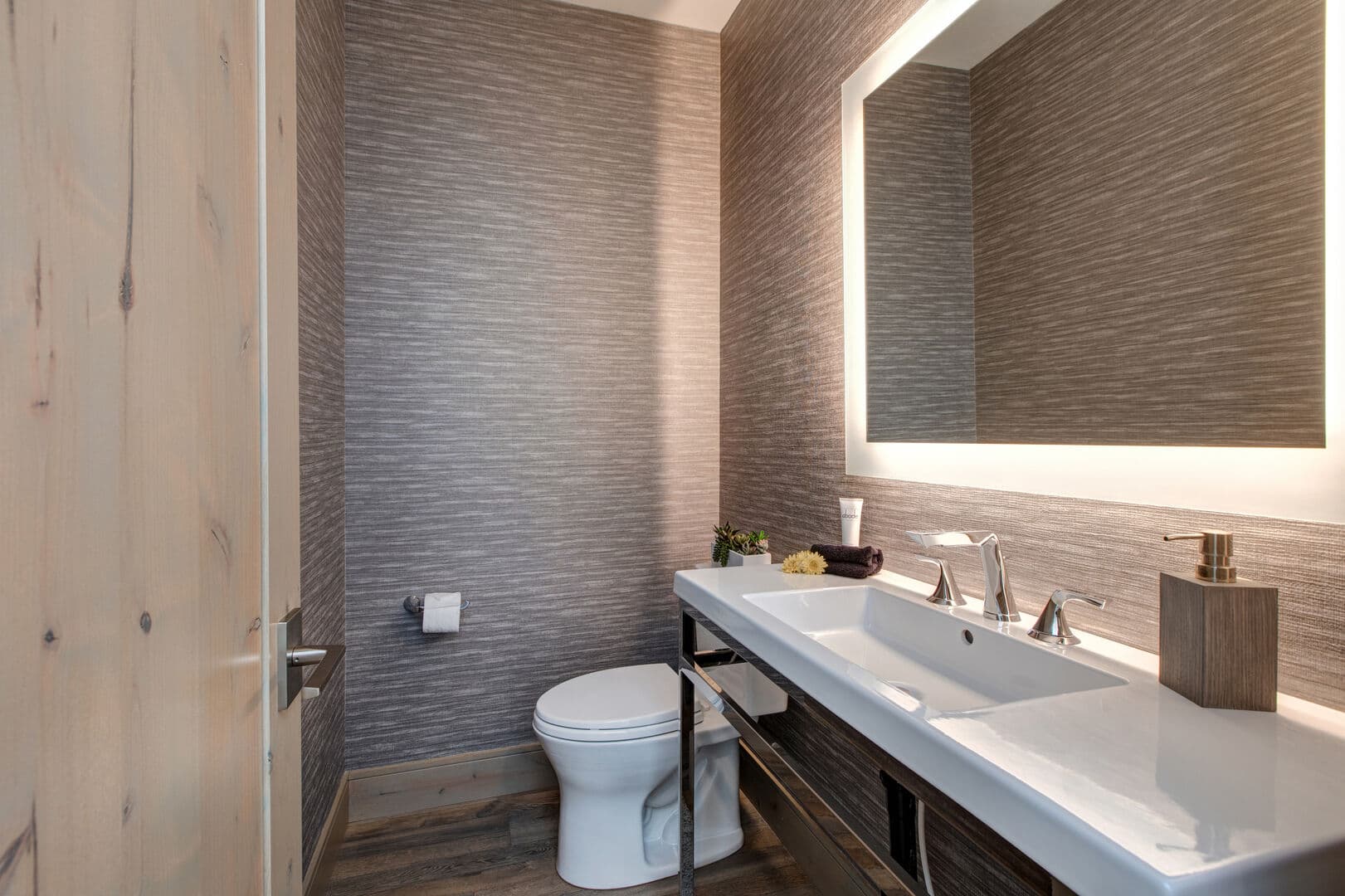 Kings Crown - Image 18