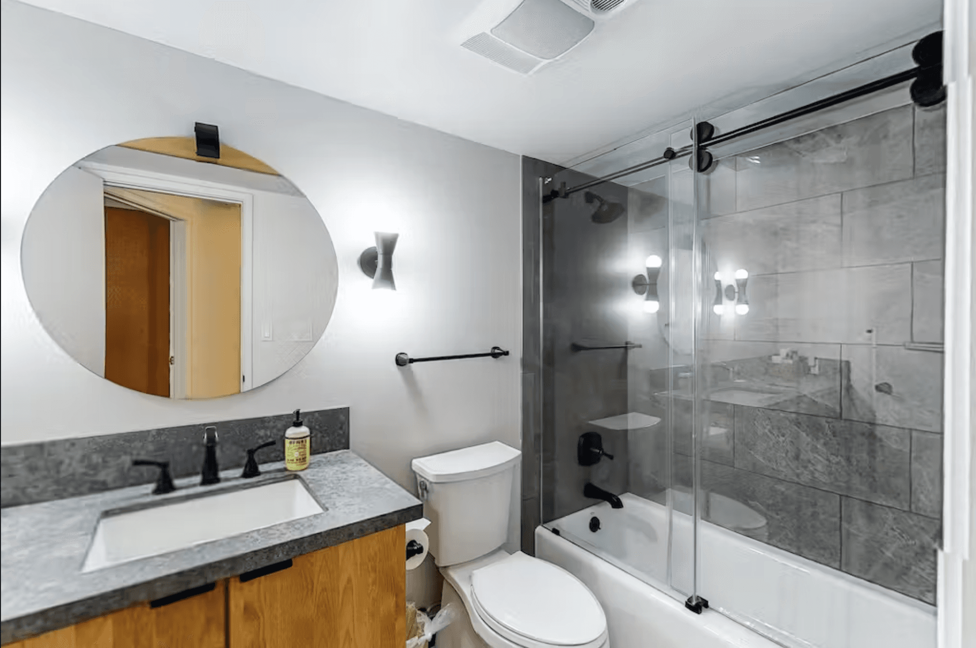 Among the Trees Home - Image 14