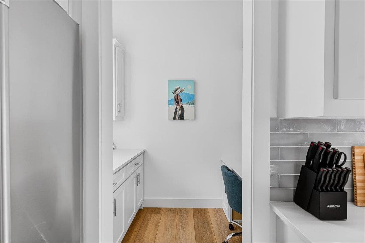 Sunny Shores - Image 16