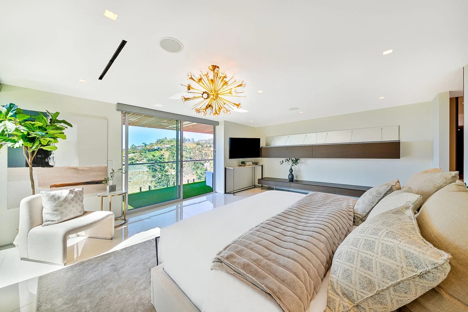 Electra Estate - Image 15