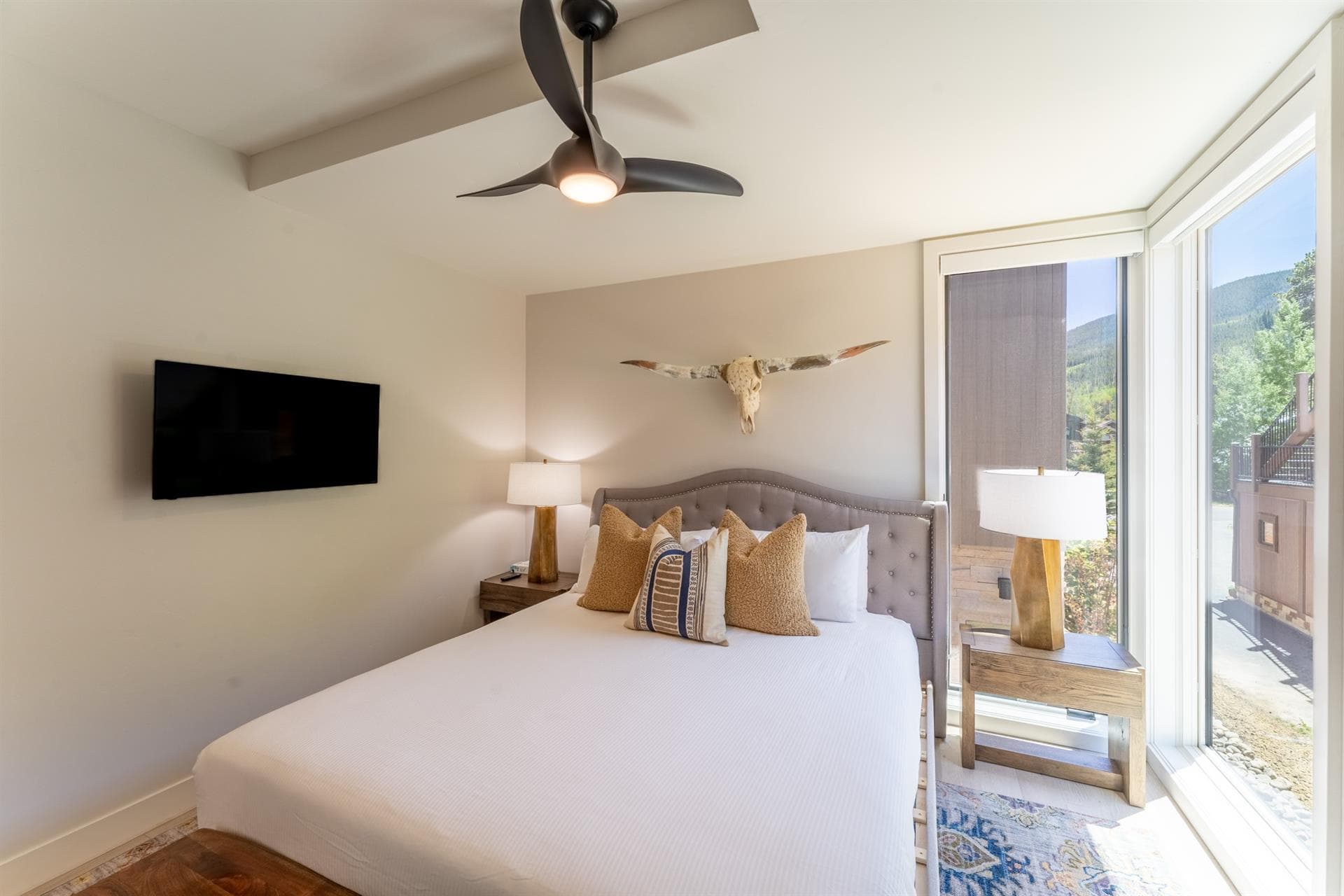 Frisco Aly - Image 32