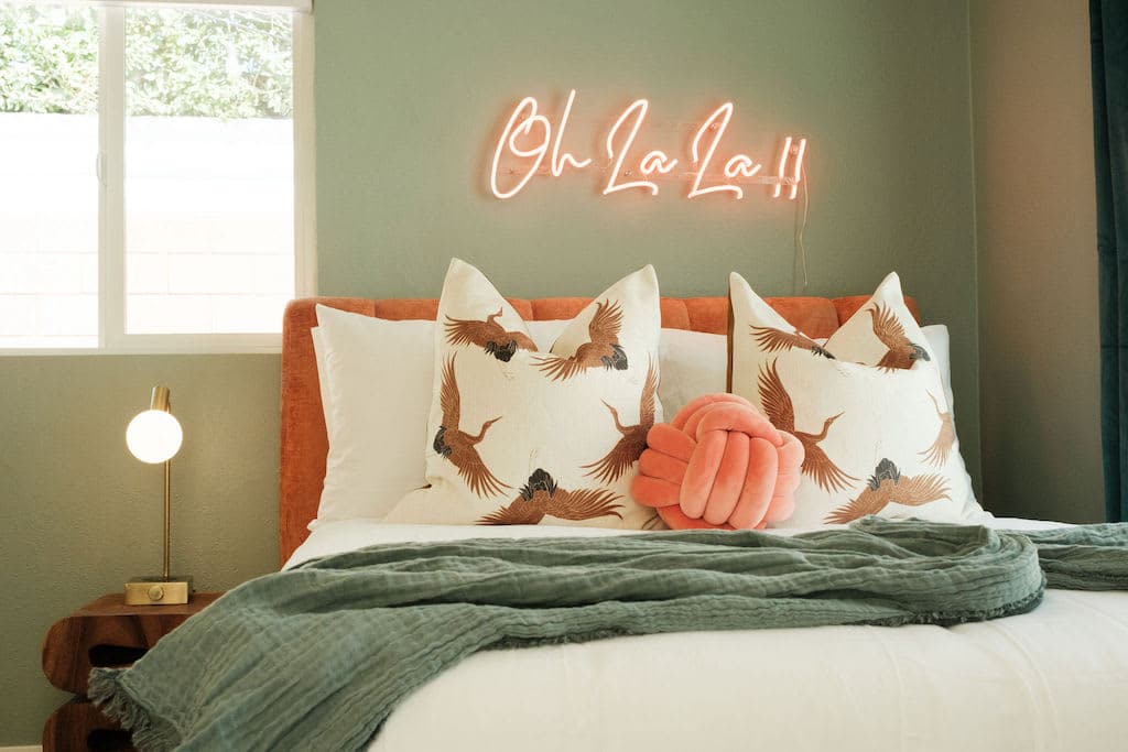 Mod Retreat in Vibrant Palm Springs - Image 29