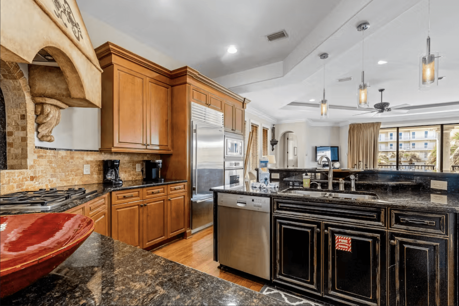 Villa by the Sea House - Image 10