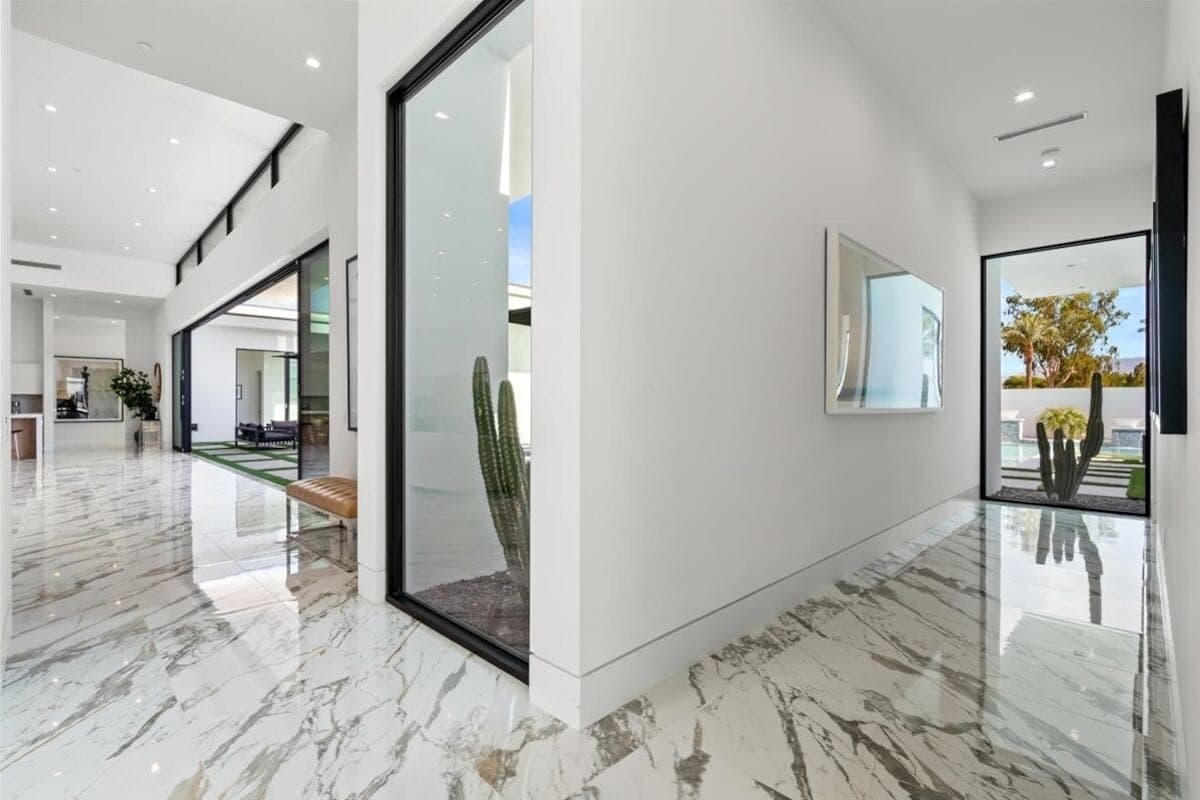 Bravo Villa #11 - Image 14