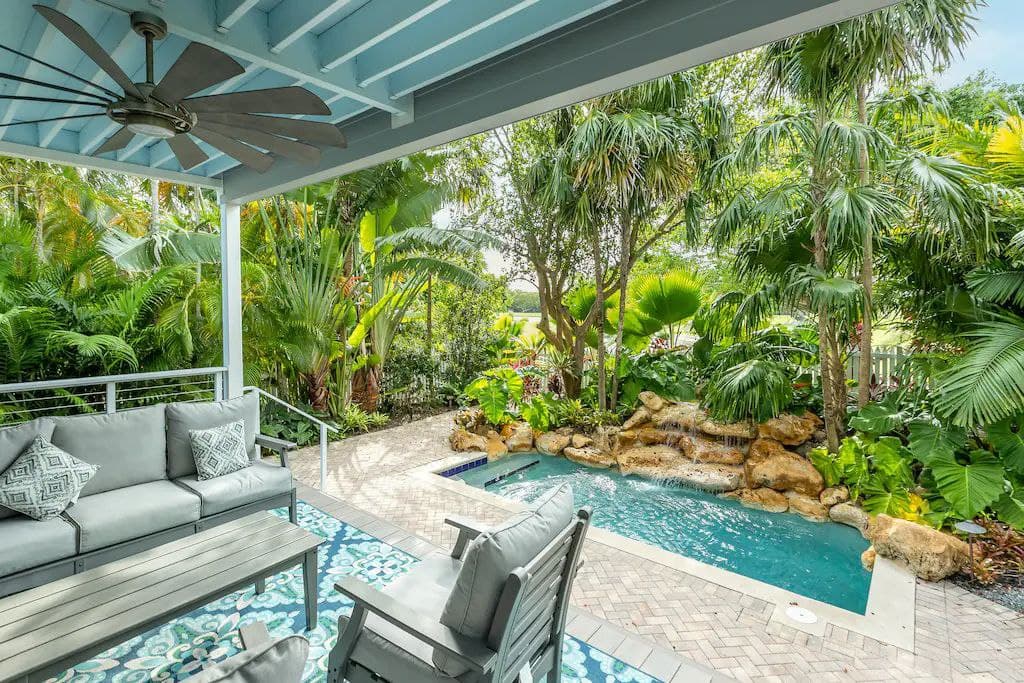 Tropical Retreat - Image 4