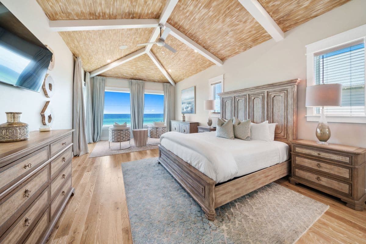 Teddy's Heaven - Image 31