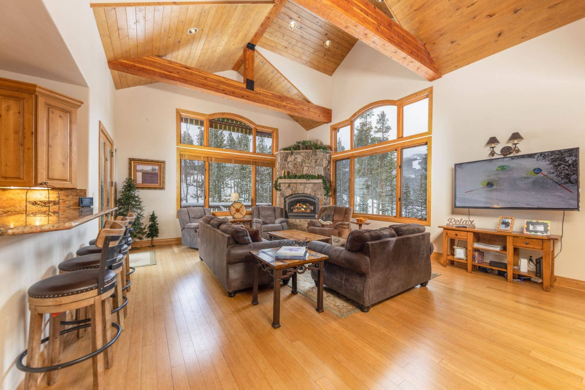 Fireside Villa - Image 8