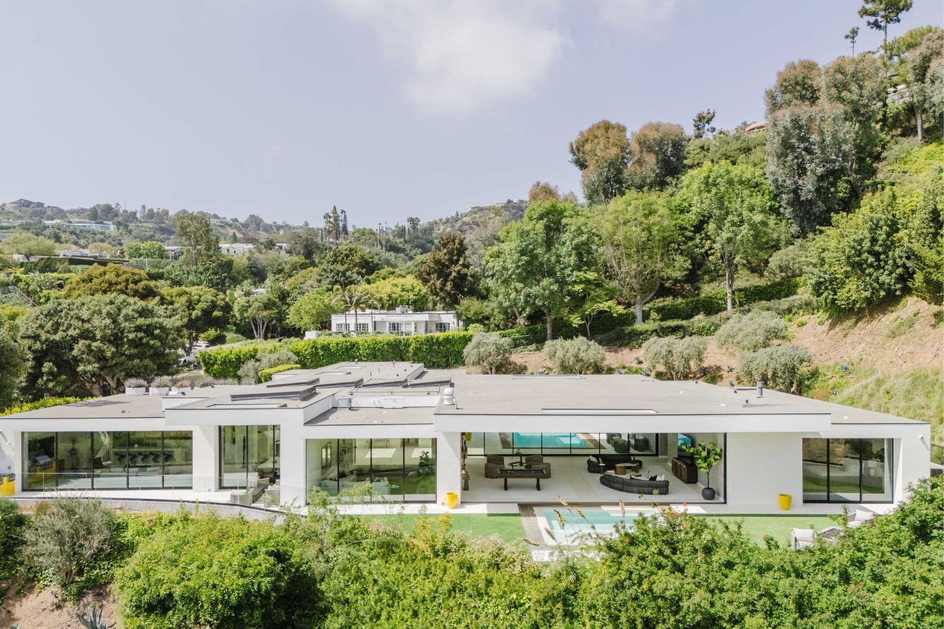 Museum Crest - Image 1