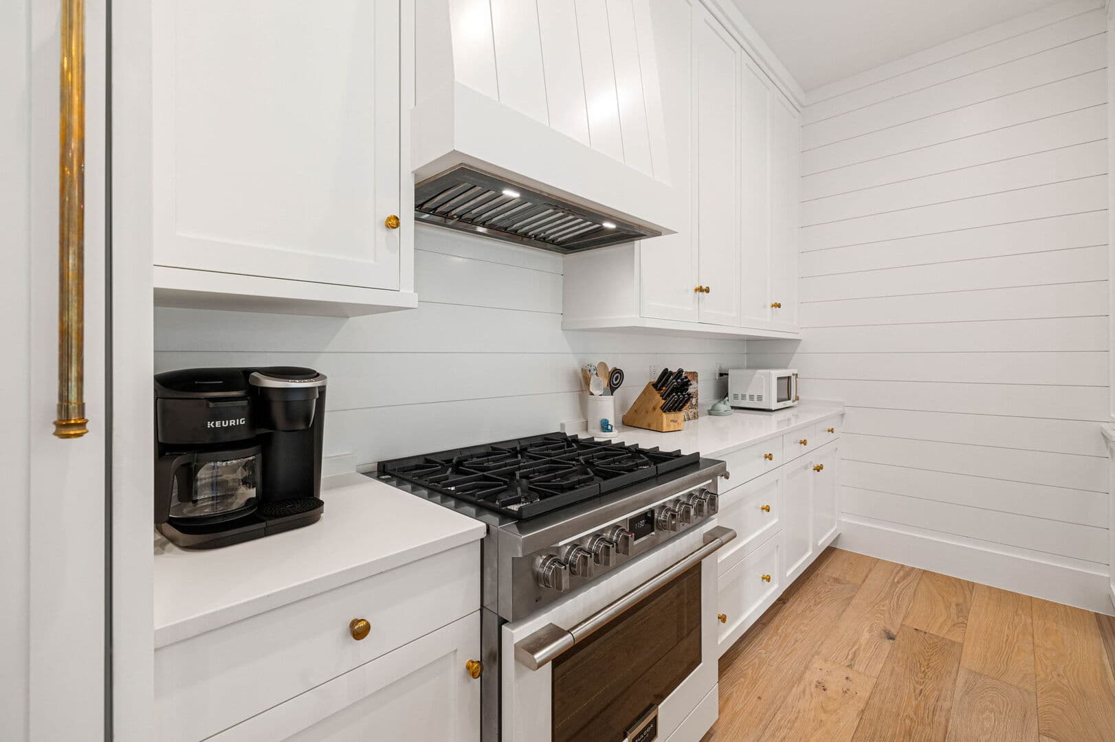 Oyster House - Image 8