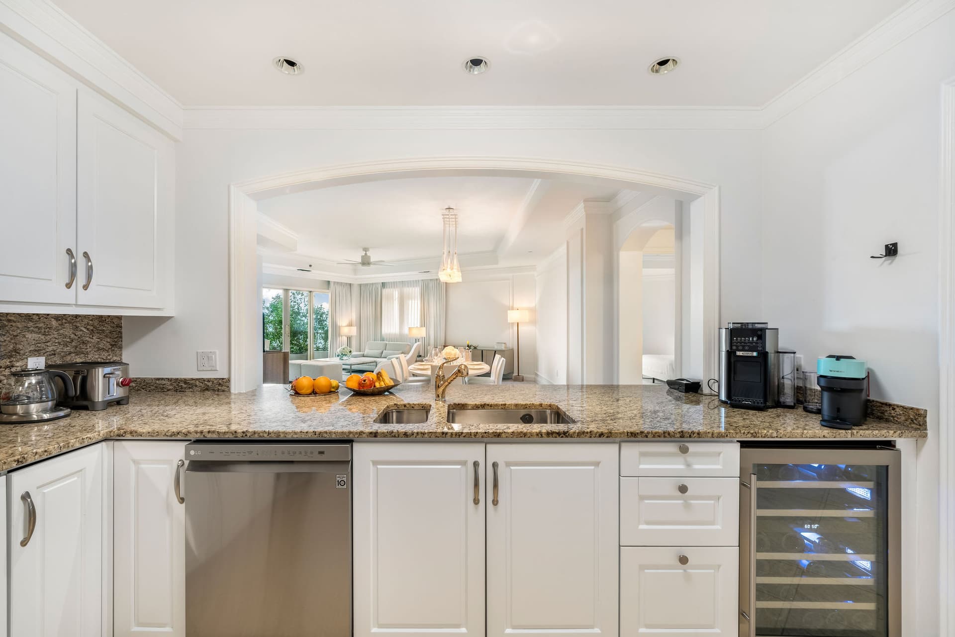 Residence #710 - Image 6