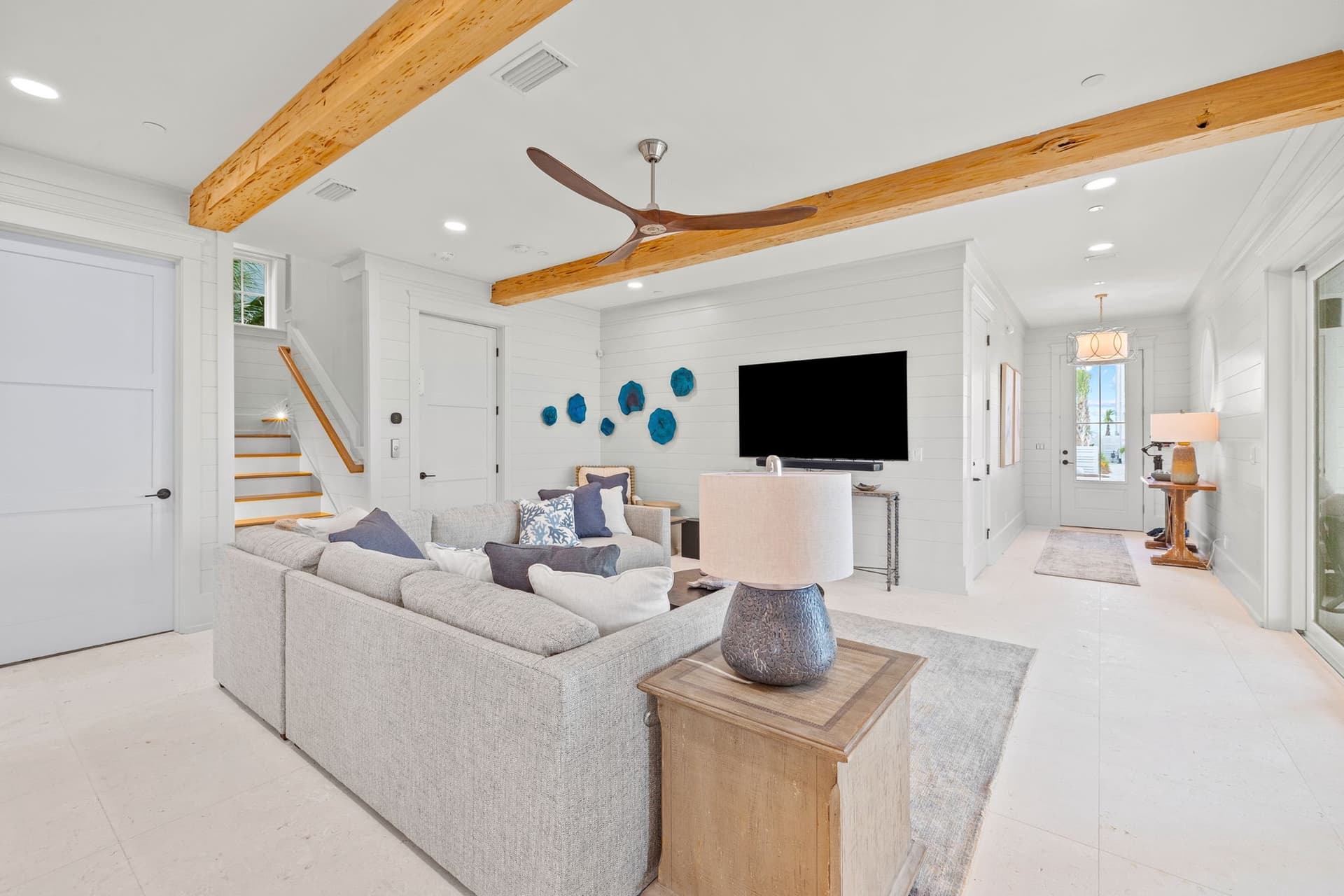 Emerald View - Image 8