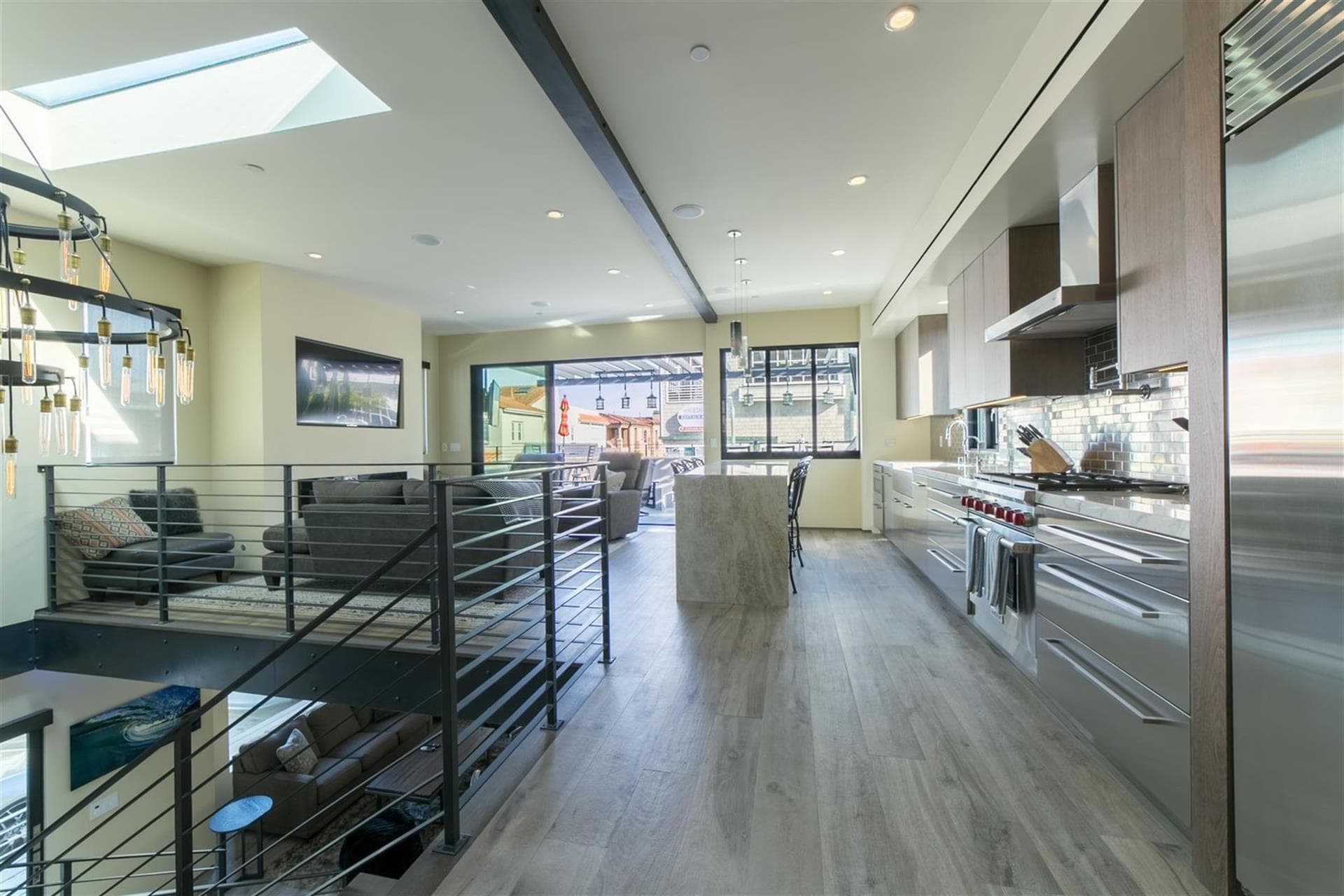 Bay Escape - Image 13